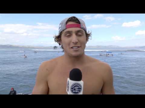 John John Florence vs. Leonardo Fioravanti - Round Three, Heat 6 - Outerknown Fiji Pro 2017