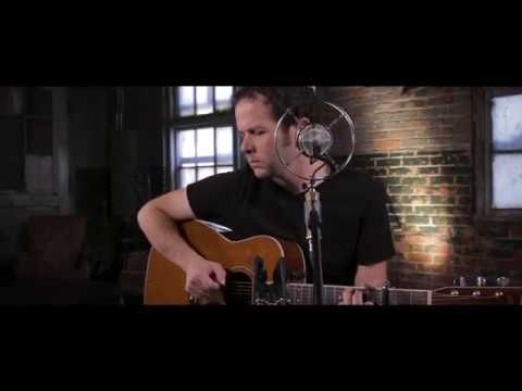 Can't Remember Never Loving You-Live @ The Cotton Factory