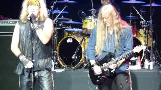 Black N' Blue - Does She Or Doesn't She