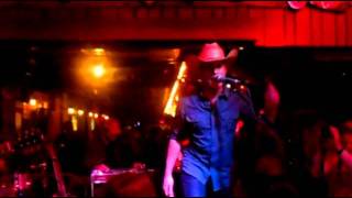 Dustin Lynch &quot;Last Lap&quot; Music In The City Tin Roof 1/31/12