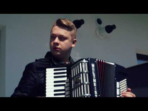 Adi Salagean feat. Codrut Bistriteanu' & Marius Suciu - Stai in casa (Videoclip Oficial)