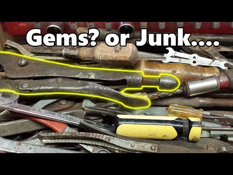 Vintage Tool Haul - Dig Through a $15 Box Lot with Me