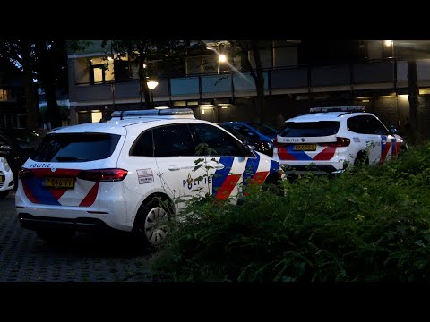 GEWELDADIGE OVERVAL in woning Aquamarijnstraat Groningen | Politie met spoed ter plaatse