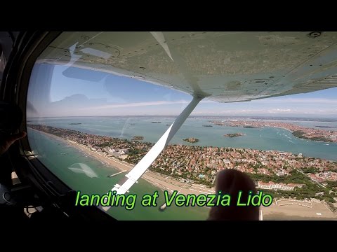 Landing at Venezia Lido (LIPV)  - C172 SP