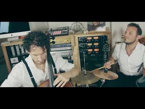 Bohemian Rhapsody - Guitar Cello Percussion