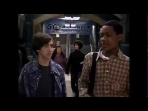 chris dançando (todo mundo odeia o chris)