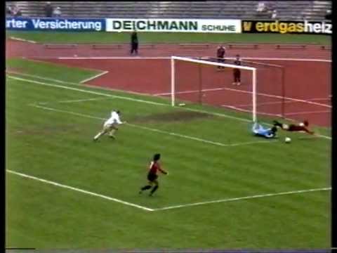 VfB Stuttgart - Eintracht Frankfurt Bundesliga 1985/86
