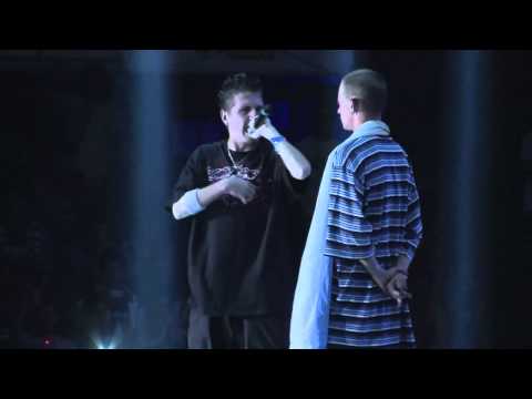 Dtoke vs Ceka - Cuartos - Final Internacional Argentina 2013 - Red Bull Batalla de los Gallos