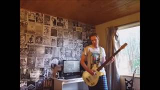 Me First and the Gimme Gimmes - Steppin Out (Bass Cover)