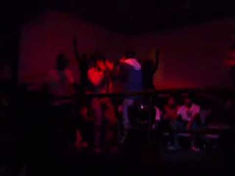 batalla de gallos (zafiro rap  vs jenko)