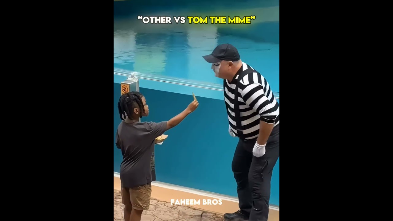 Trollface Showdown: Silent vs Loud