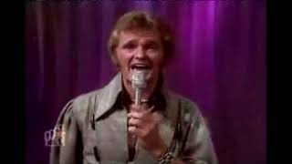 Jerry Reed - Alabama Wild Man featuring Jerry Clower LIVE 1976 HOOK IT BOY, HOOK IT!