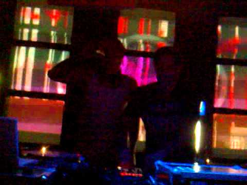 Hanne & Lore @ Unfug Klub Mergener Hof 05.02.2011 (Super Flu﻿ - He-Man)