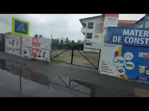 Autobuzul hybrid #7054 linia 123 București