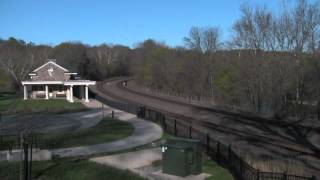 preview picture of video 'HD: Norfolk Southern at Valley Forge. And a Fox!!!'