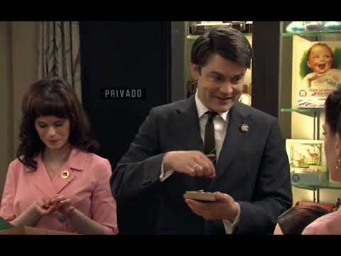 Amar C639 - A Clara no le hace gracia ponerse la chapa en honor al régimen franquista