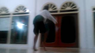 Download lagu Video Lucu!!! Bikin Ngakak!!! Gerakan Silat Aneh Bikin sakit perut mp3 Download lagu Video Lucu!!! Bikin Ngakak!!! Gerakan Silat Aneh Bikin sakit perut mp3