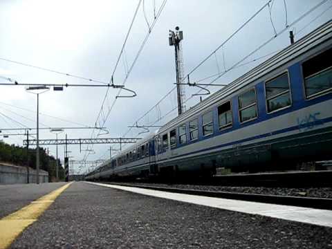 Invio E444.014 + UIC-X Napoli Cle - Milano Cle