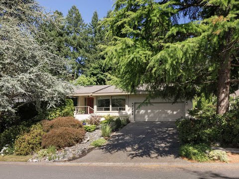 1042 Thistlewood Drive | Saanich, BC - The Agency