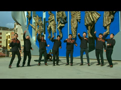 Llajtaymanta - Una Por Otra