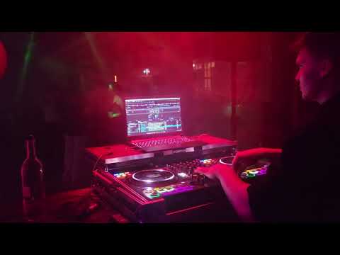 DJ Leon - Video 5