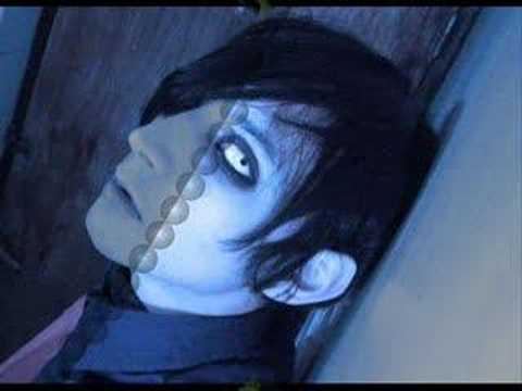 Distinto a los demas - Mente Enferma