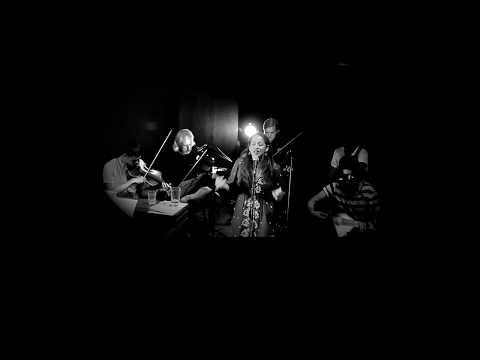 Perla Batalla In The House Of Cohen 