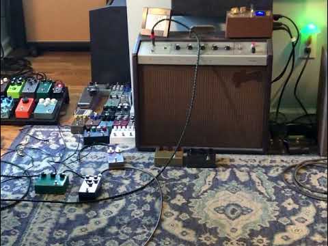 Klon Centaur vs Lightspeed with a Les Paul
