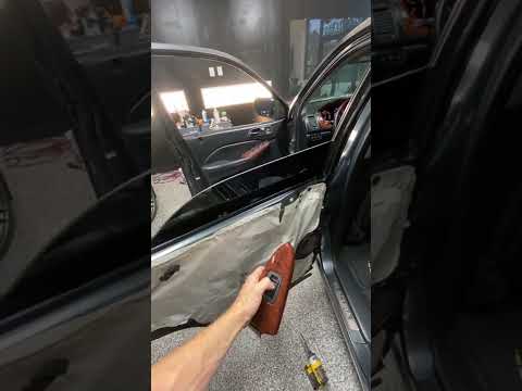 2005 Acura MDX left rear window regulator installation in Elk Grove California. Dorman Part ￼install