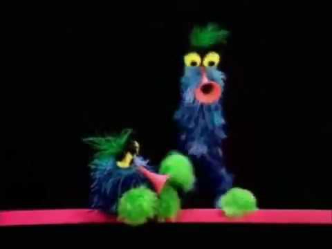 The Muppet Show - In A Little Spanish Town (The Snerfs)