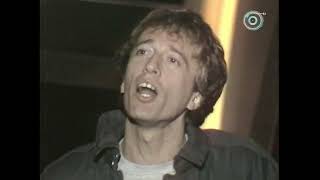 Download lagu Robin Gibb - Juliet (HD) mp3