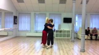 Pernacio, Elvira Malishevskaya y Elena Berestezkaya