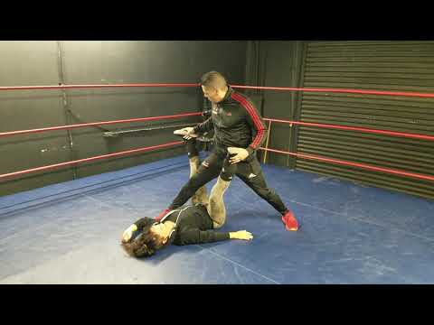 How to do the Scorpion Death lock