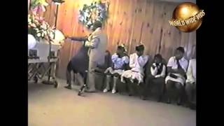 Black Lady Goes Crazy At Funeral