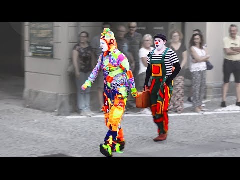 download lagu mp3 mp4 Karcocha Street Art, download lagu Karcocha Street Art gratis, unduh video klip Karcocha Street Art