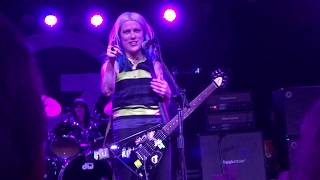 L7 &quot;Drama&quot; @ The Glass House 05-10-2019