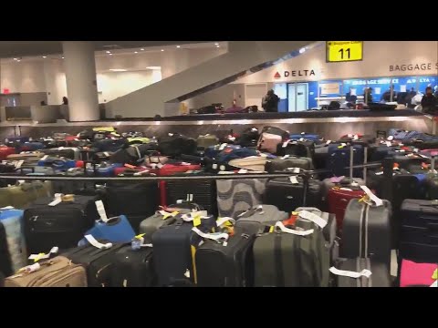 How to Keep Your Luggage From Getting Lost by Airlines