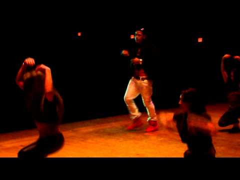 Sammy La Sensacion - Ella Me Mira