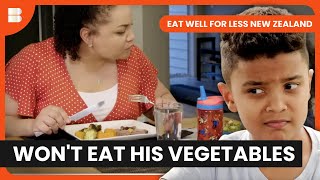 Family Spends $951 on Groceries Gets Challenged | Eat Well For Less New Zealand