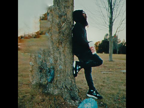 OWEMY - LIVING THROUGH ME ( OFFICIAL VIDEO)