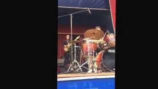 L.I.G.A Paris 21 live .