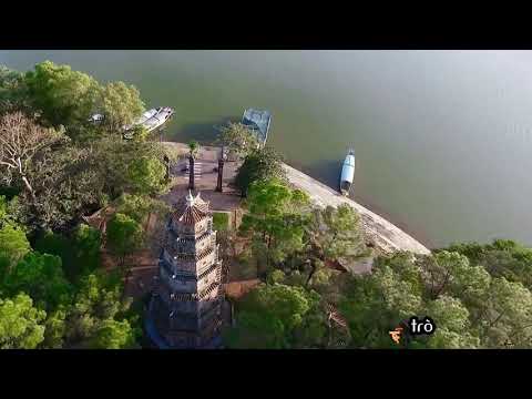 Thể hiện bởi Phú Nguyễn
