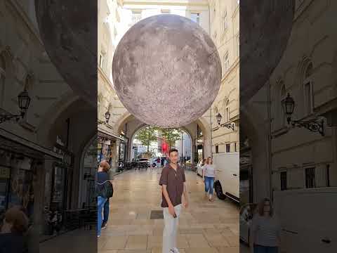 Budapest✨ Budapest #TravelGoals #BudaCastle #StStephensBasilica #CinemaMystica #NightCruise #RuinBar