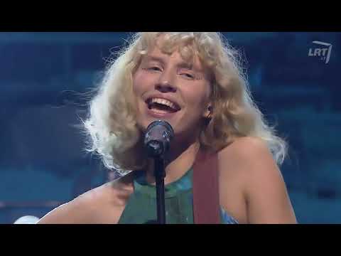 KASP Bigbendas -  LELIJA dainuoja  "Baltos varnos"