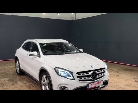 Mercedes-Benz GLA BLACK LEATHER HEATED SEATS - FAC - Image 2