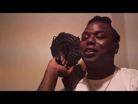 FYNIC Looney x Mike Gotti - Steven Sagal (Music Video)