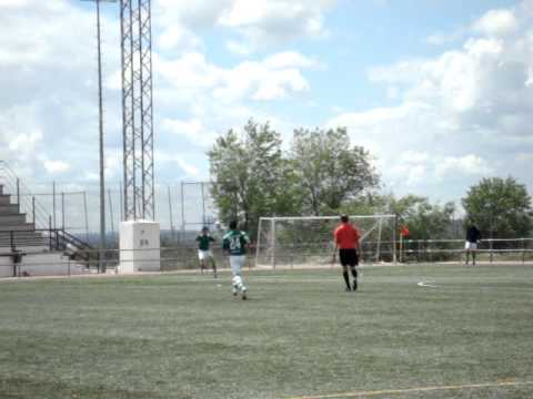 Minuto 51. Chus empata para el Valdetorres con un golazo. (Valdetorres 1 - 1 EDM San Blas)