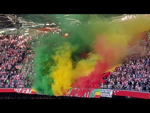 Ajax-Rapid Wien Vak410 choreographies pyro 04.08.2015