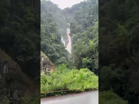 Cascada caracoli ..Llegando al municipio de Amalfi Antioquia hoy miércoles