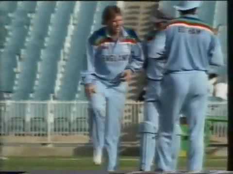 Extended Highlights: England vs South Africa Group match 1992 WC